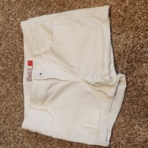 So shorts, size 7, adjustable waist